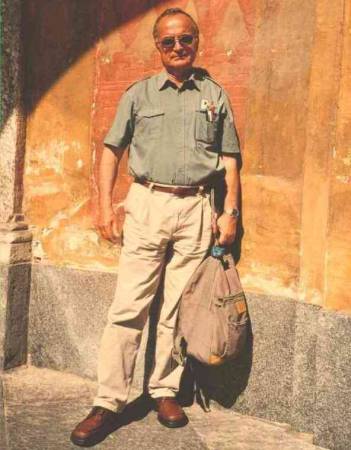 Kirsto Ivanov with a bag full of insights about information systems design!